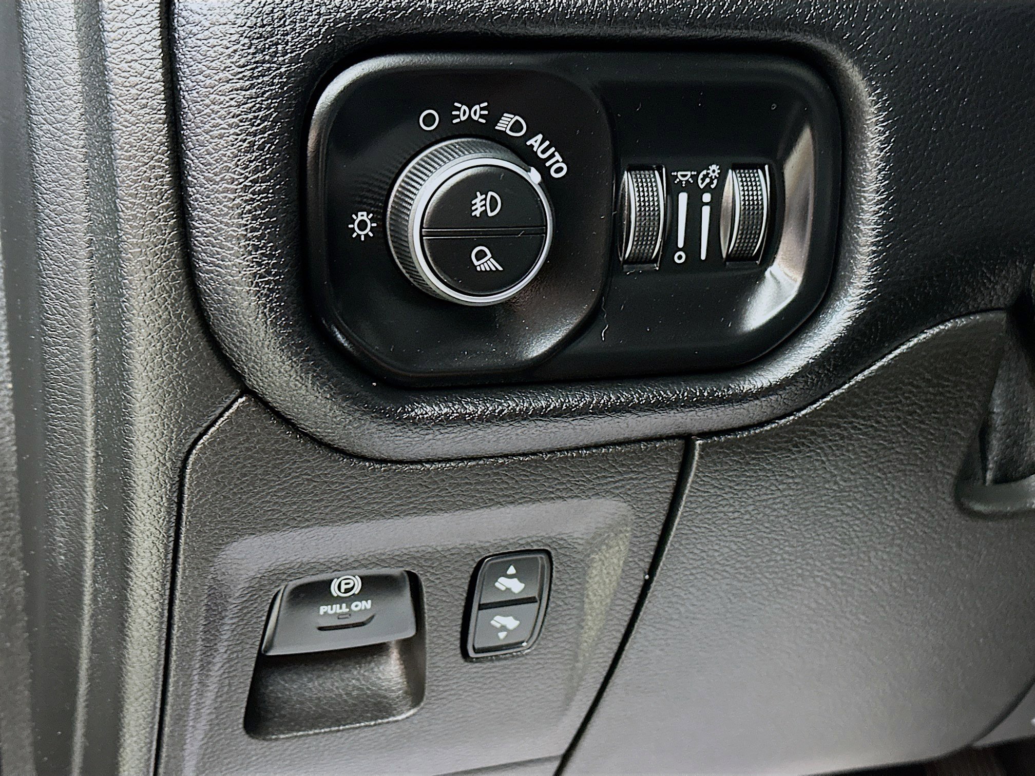 Used 2019 RAM 1500 Rebel w/ Rebel Level 2 Equipment Group image 10