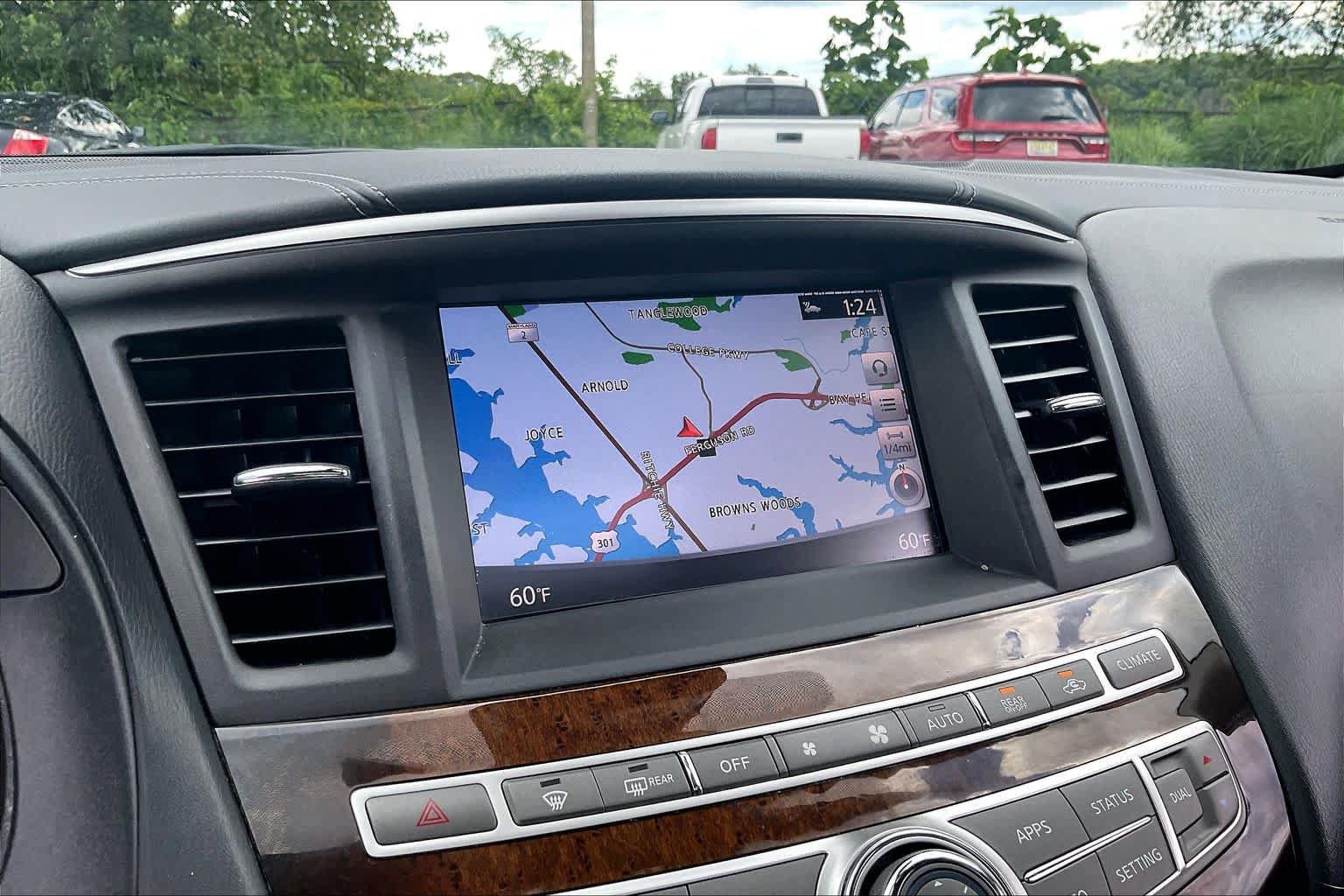 Used 2018 INFINITI QX60 Luxe w/ Deluxe Technology Package AWD/4WD image 36