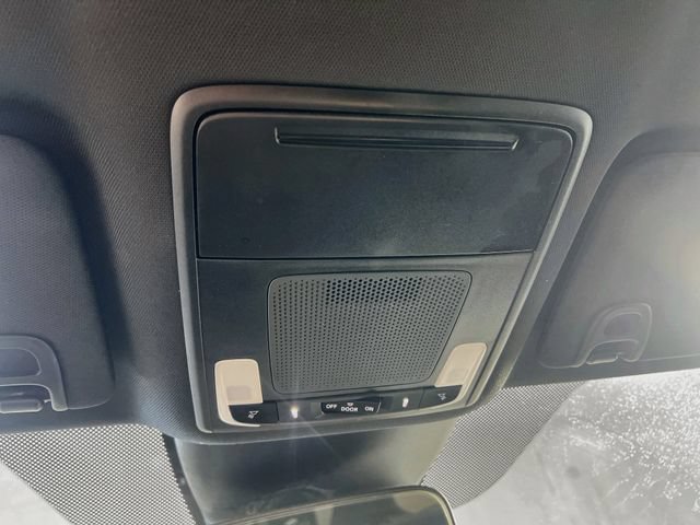 Used 2025 Honda Pilot Sport image 20