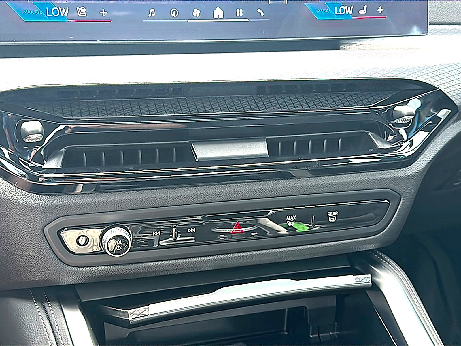 New 2026 BMW M440i Coupe w/ Premium Package image 23