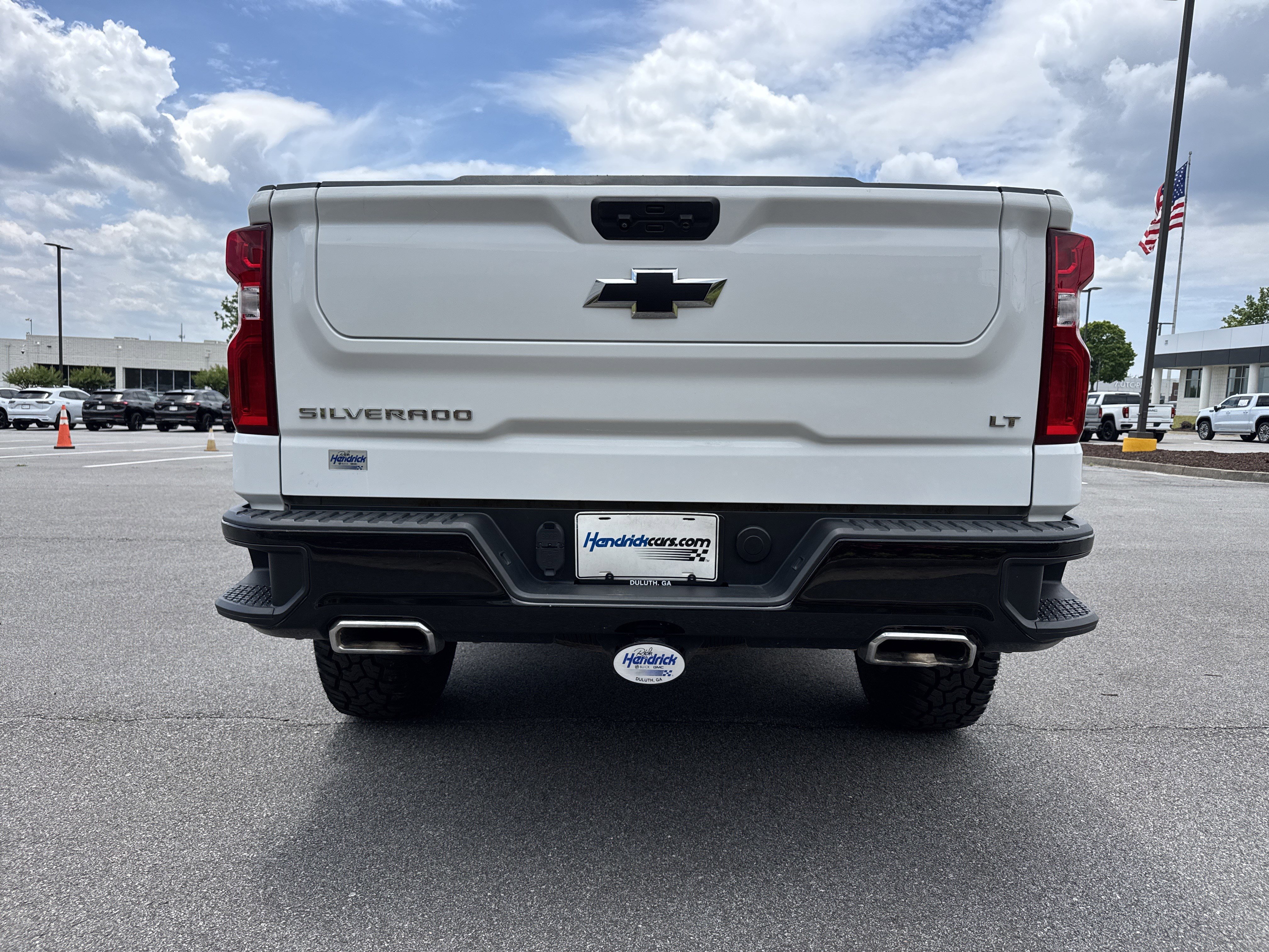 Used 2023 Chevrolet Silverado 1500 LT Trail Boss w/ Protection Package AWD/4WD image 9