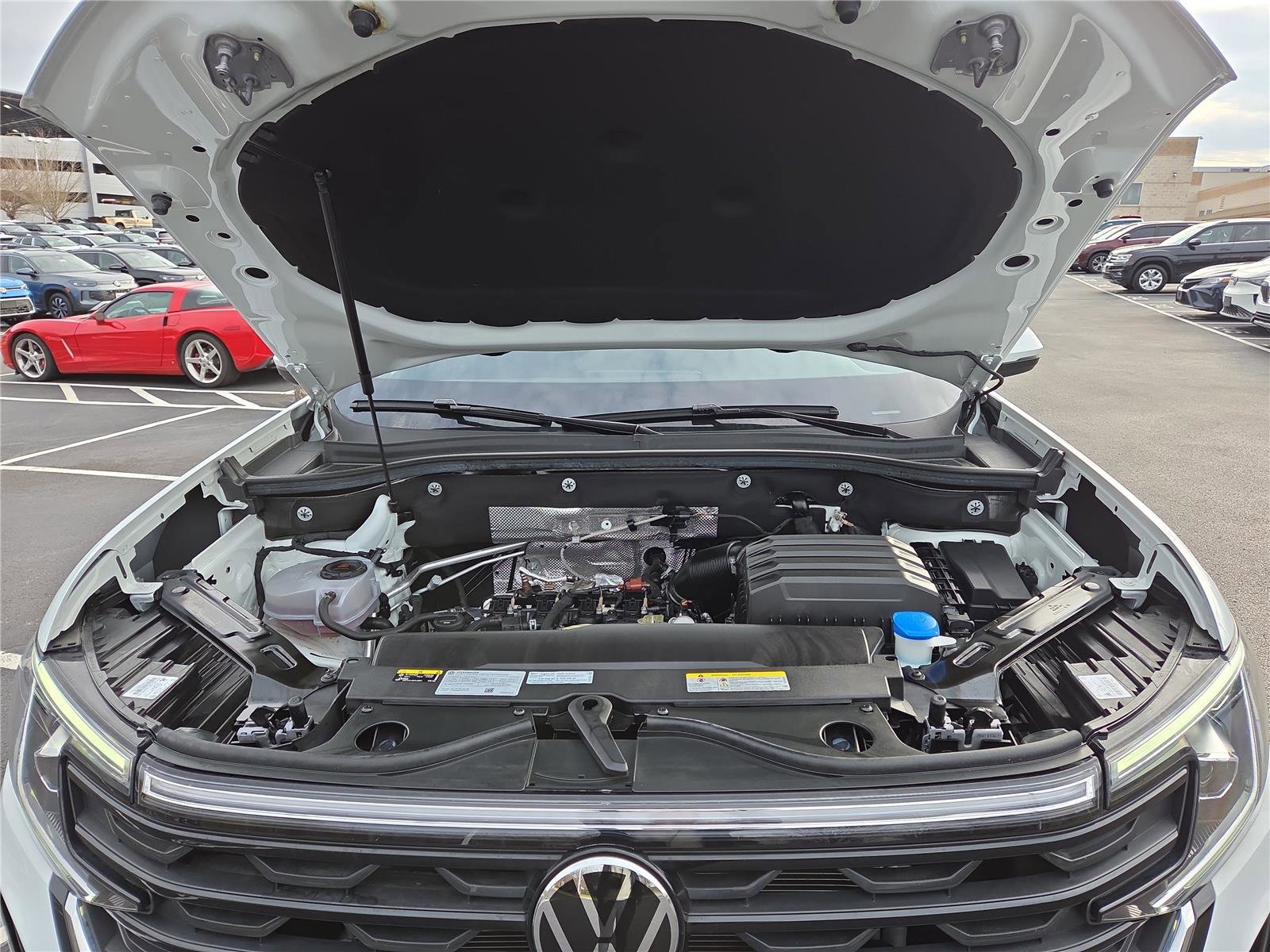 Certified 2024 Volkswagen Atlas Cross Sport SE image 10