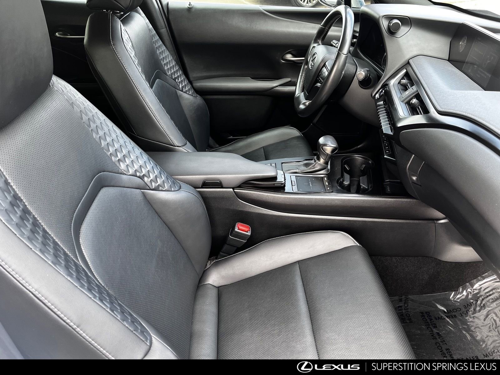 Used 2019 Lexus UX 250h 250h Base w/ Premium Package image 28