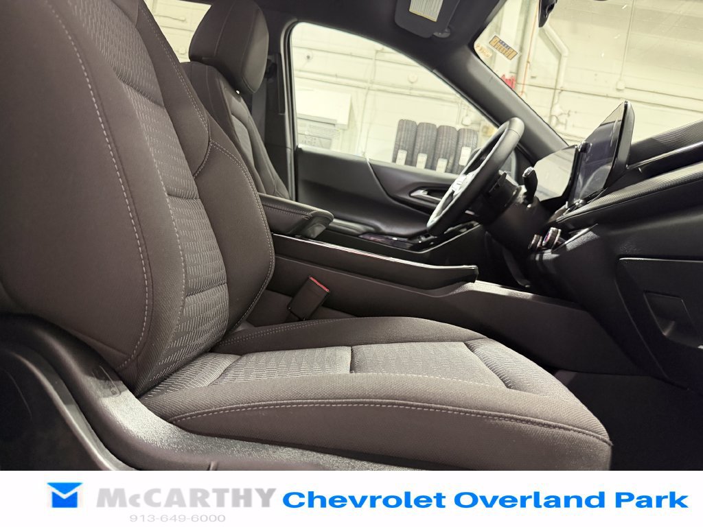 Used 2025 Chevrolet Equinox LT AWD/4WD image 28