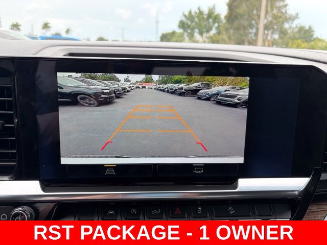 Used 2025 Chevrolet Silverado 1500 RST w/ Z71 Off-Road Package AWD/4WD image 24