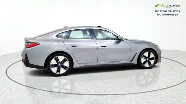 Used 2024 BMW i4 eDrive40 w/ Premium Package RWD image 9