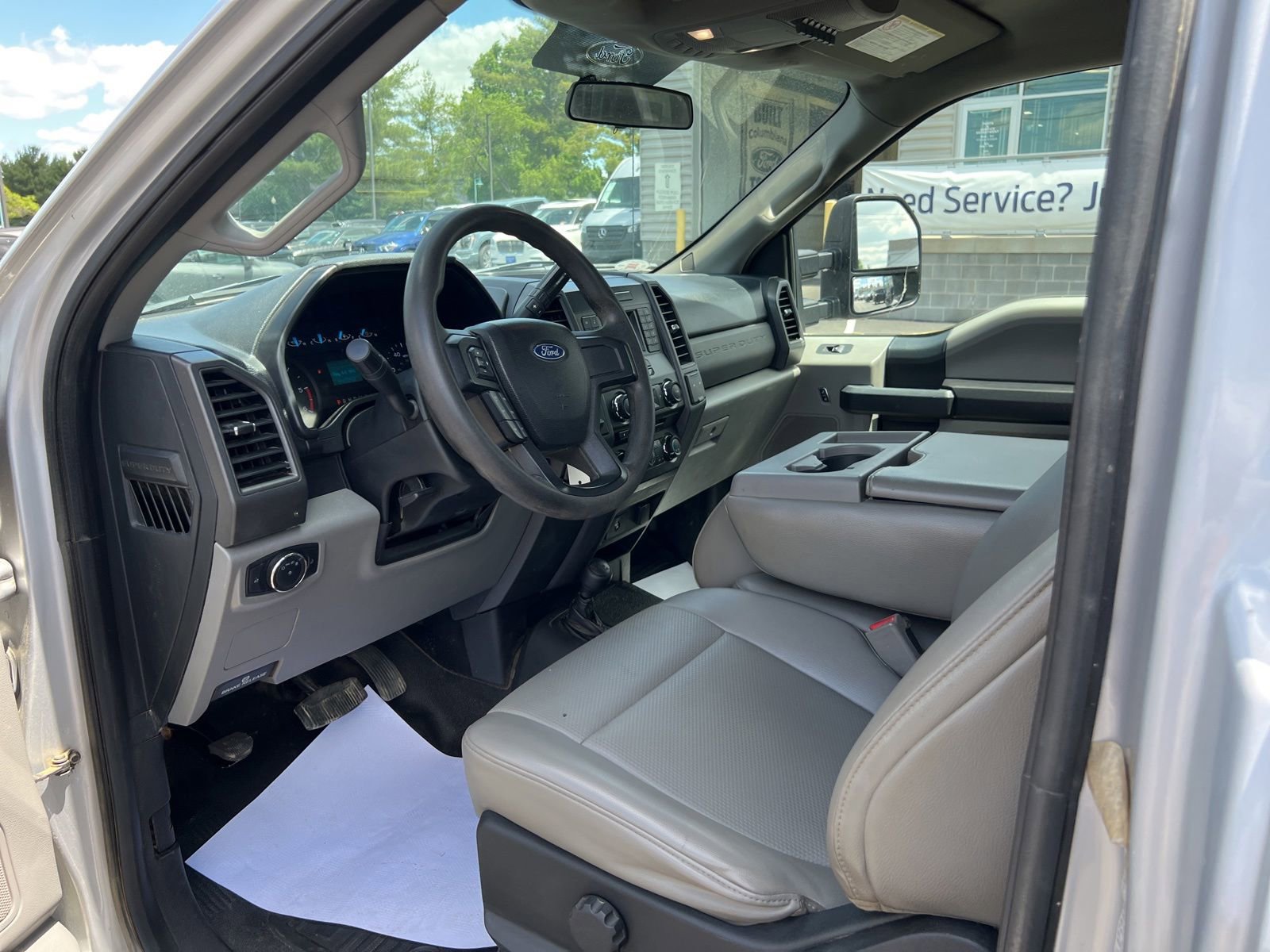 Used 2017 Ford F550 4x4 Regular Cab Super Duty image 18