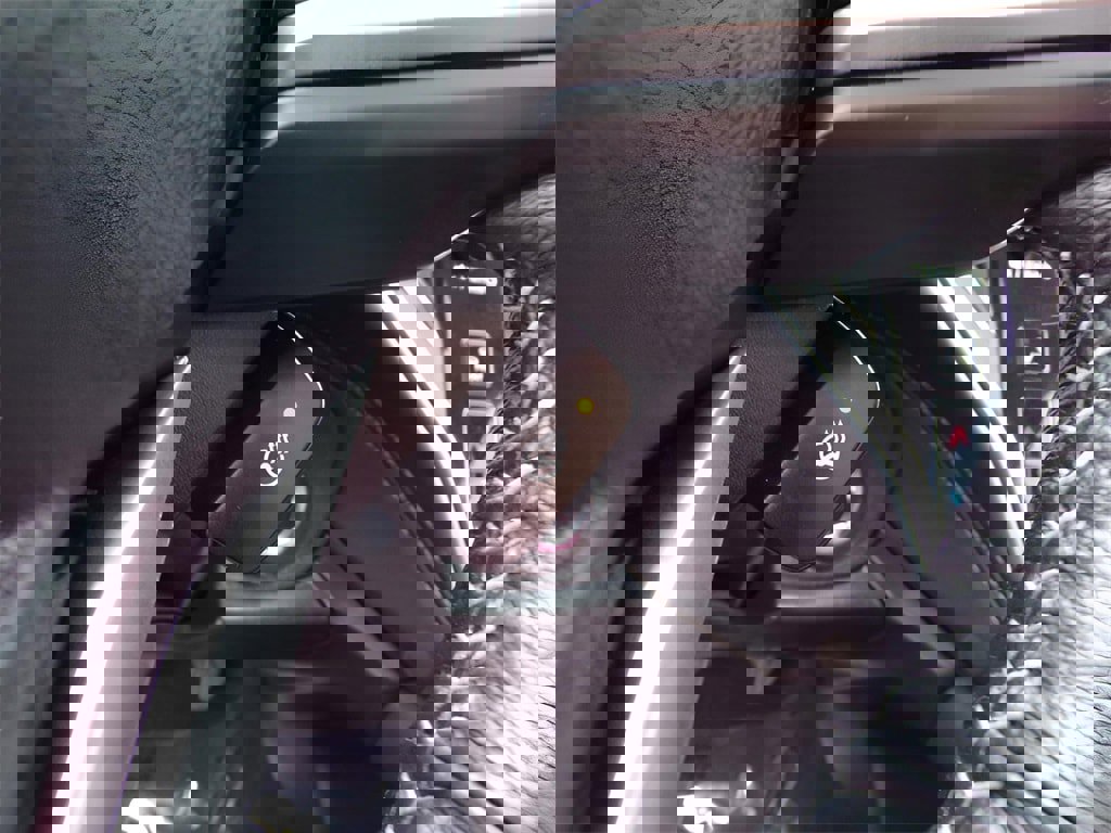 Used 2022 Subaru Outback Limited image 22