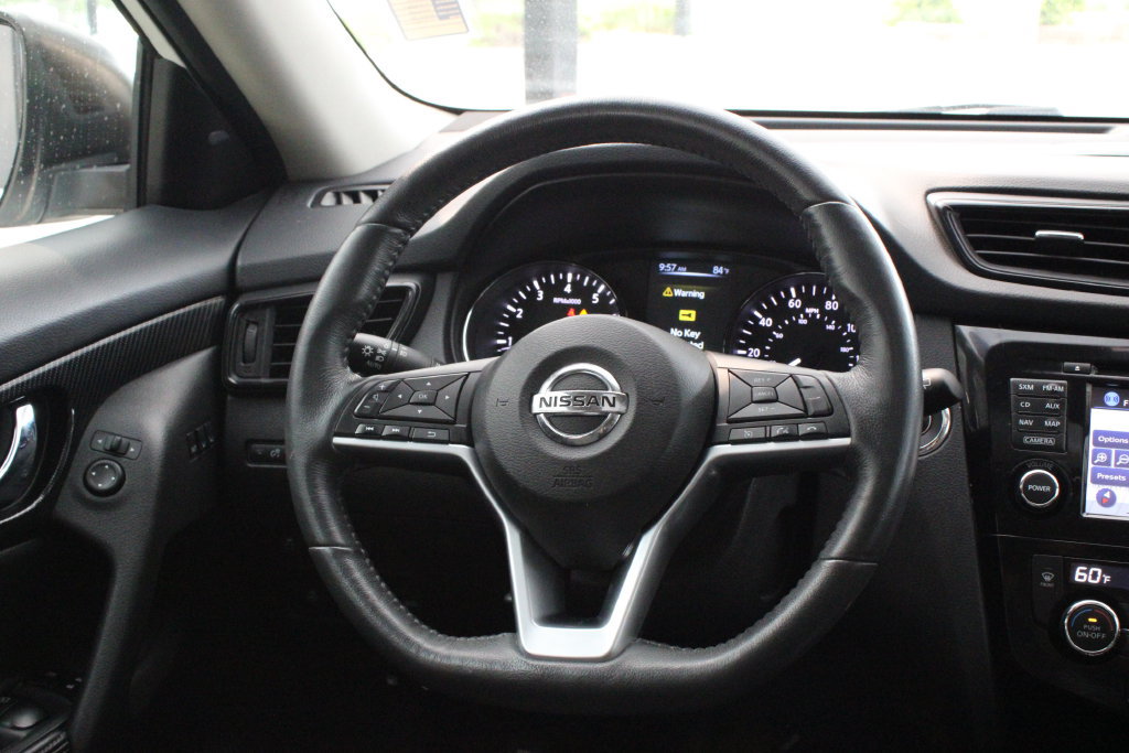 Used 2017 Nissan Rogue SL w/ SL Premium Package AWD/4WD image 28