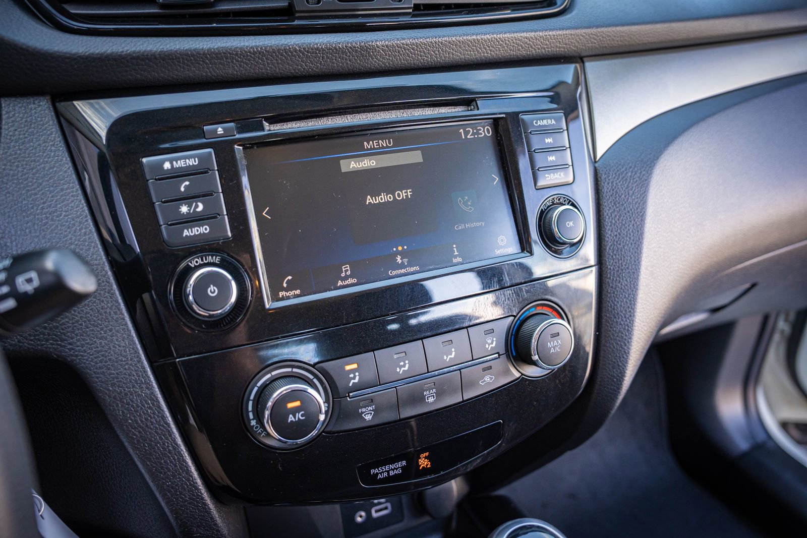 Used 2019 Nissan Rogue Sport S image 15