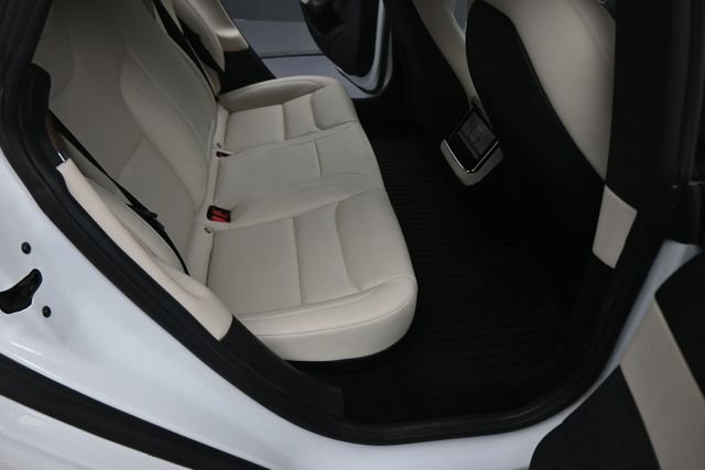 Used 2022 Tesla Model S image 66