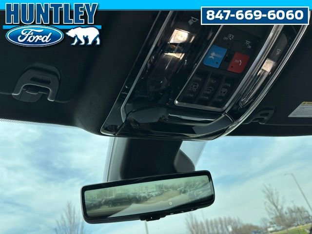 Used 2022 Jeep Grand Wagoneer Series II AWD/4WD image 41
