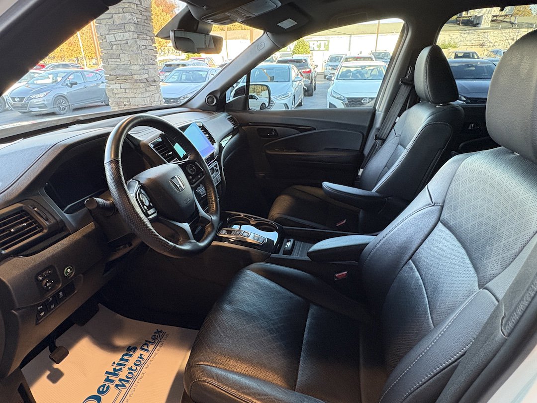 Used 2023 Honda Passport Elite image 23