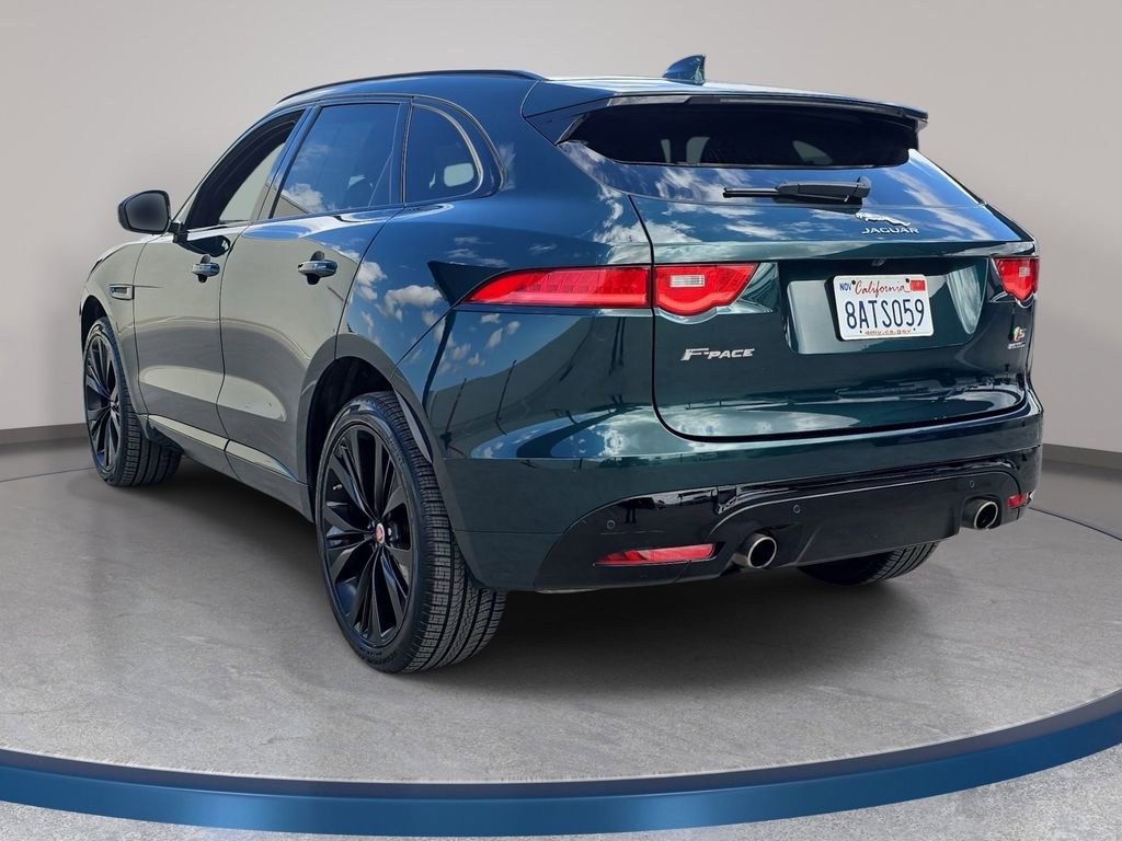 Used 2018 Jaguar F-PACE S image 8