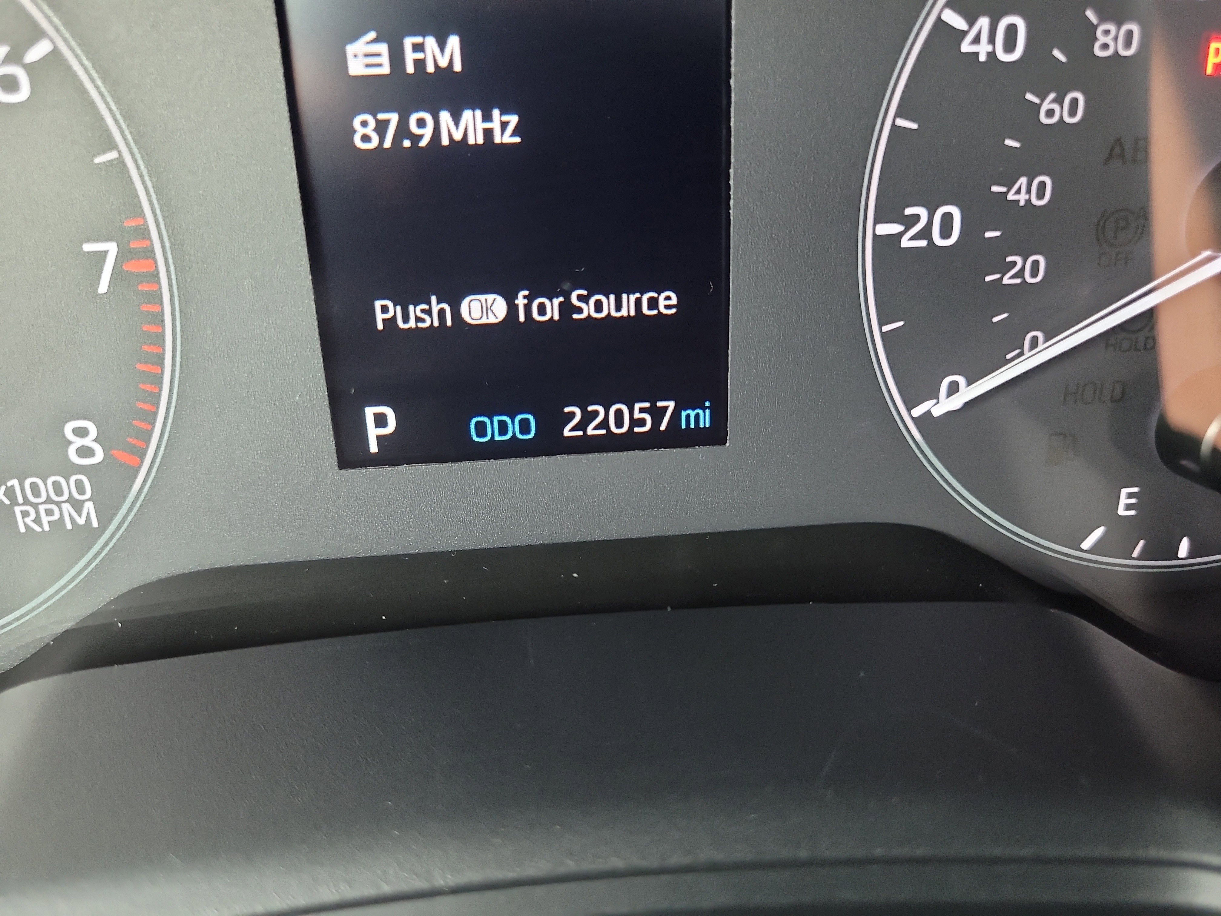 Certified 2024 Toyota Corolla Cross LE image 31