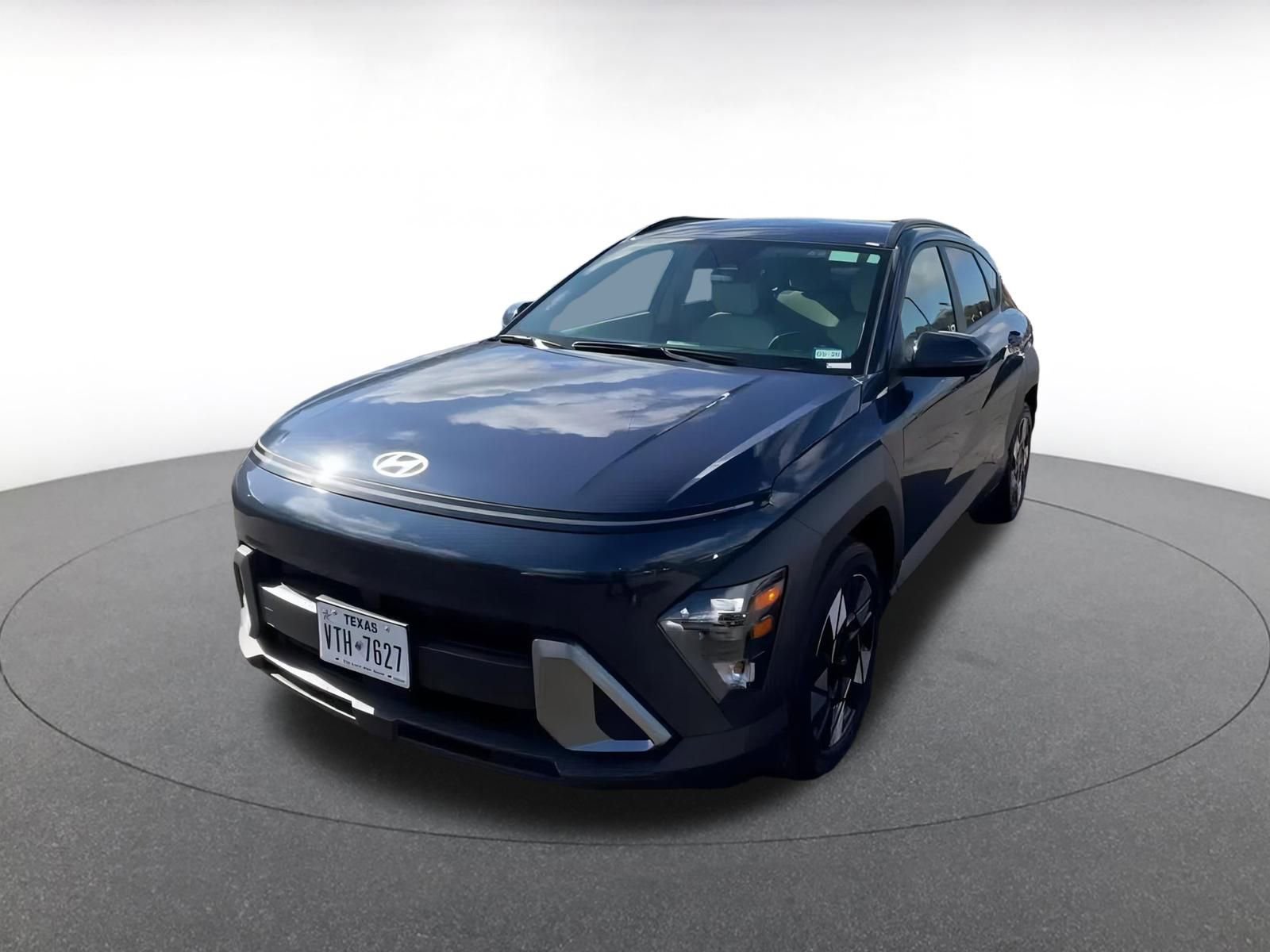 Used 2025 Hyundai Kona SEL image 7