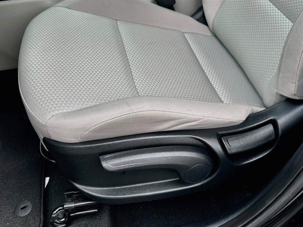 Certified 2023 Kia Soul LX w/ LX Technology Package FWD image 21