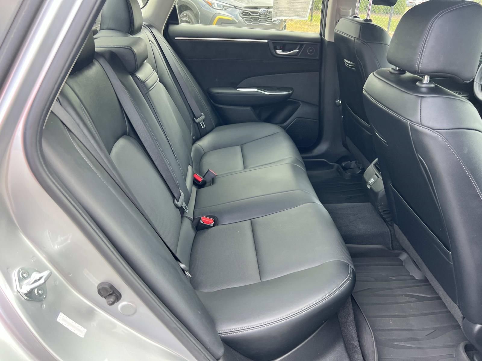 Used 2018 Honda Clarity Touring image 15