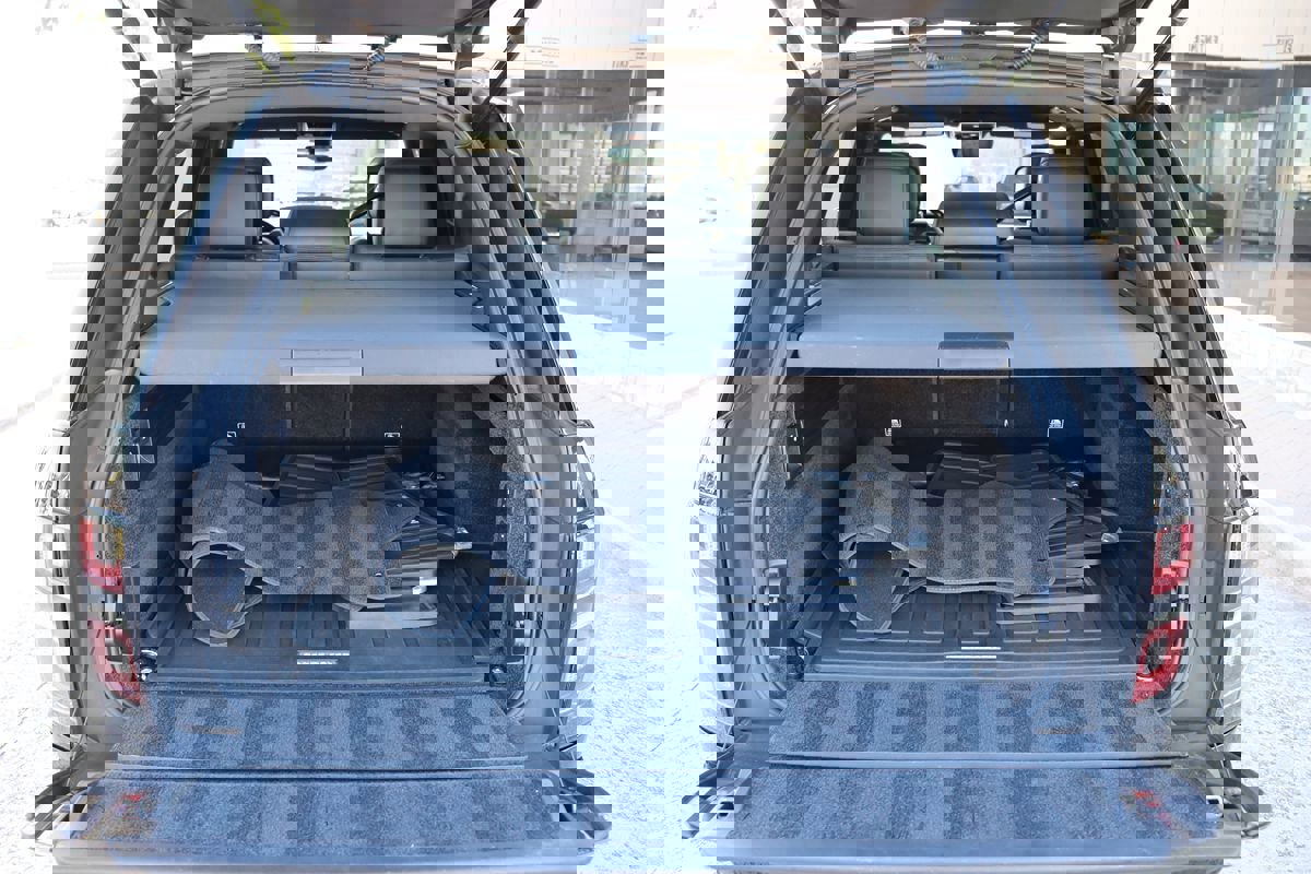 Used 2018 Land Rover Range Rover HSE image 46