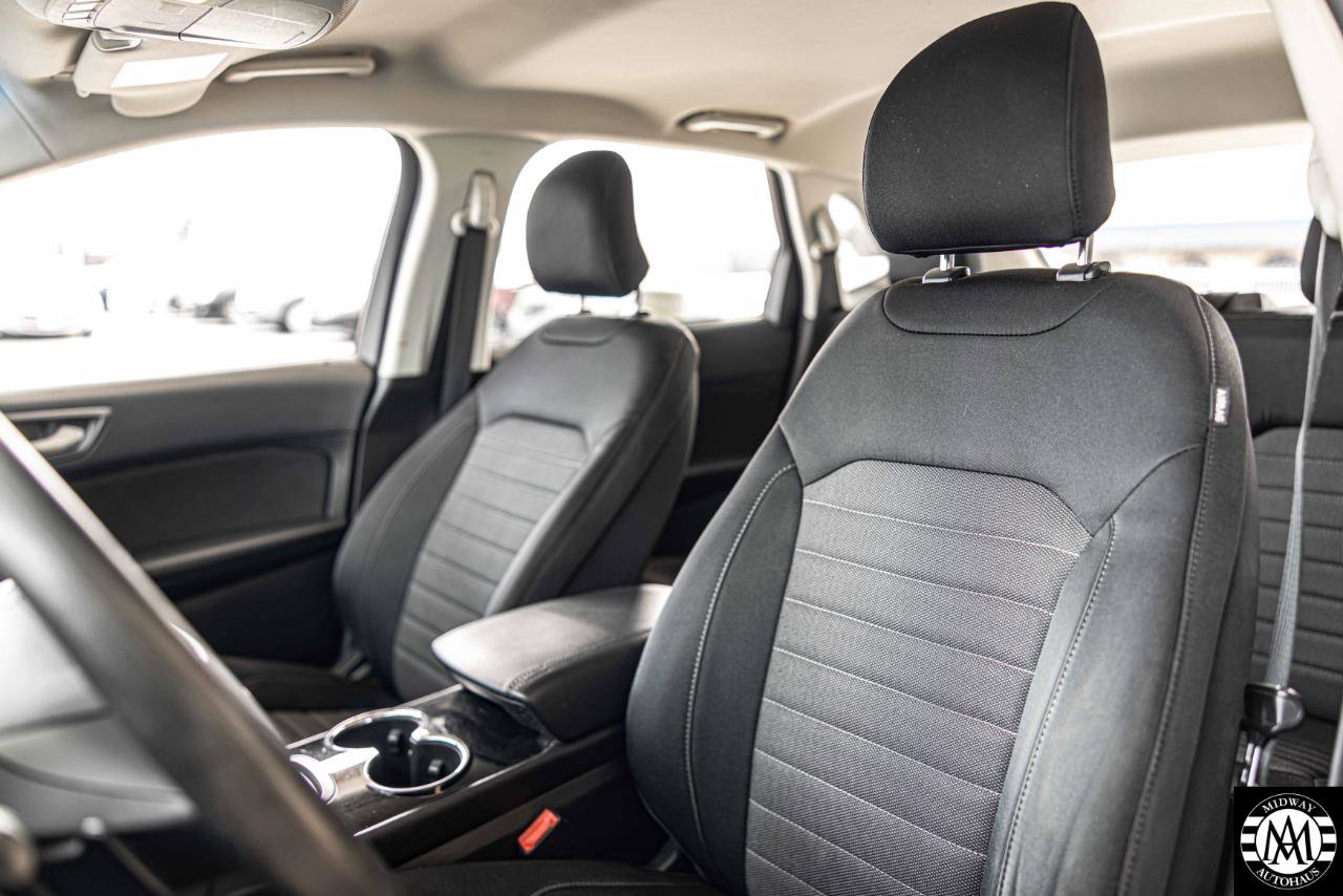 Used 2016 Ford Edge SE AWD/4WD image 9