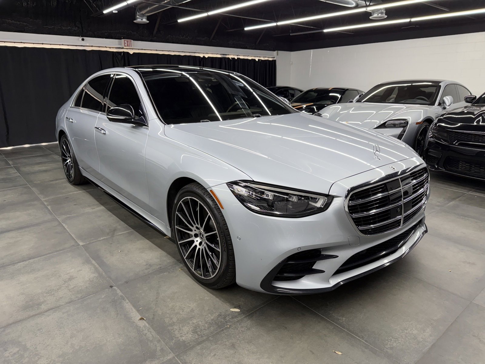 Used 2022 Mercedes-Benz S 500 4MATIC image 8