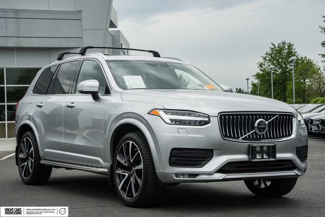 Used 2022 Volvo XC90 T6 Momentum w/ Advanced Package image 1