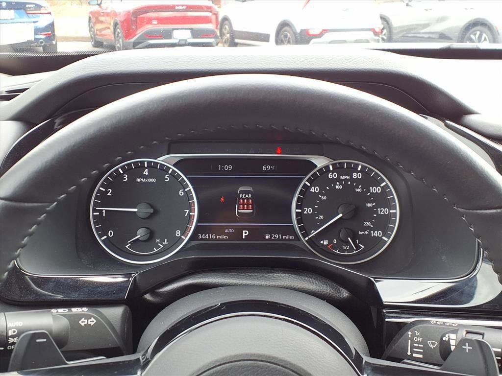 Used 2025 Nissan Pathfinder SL image 15