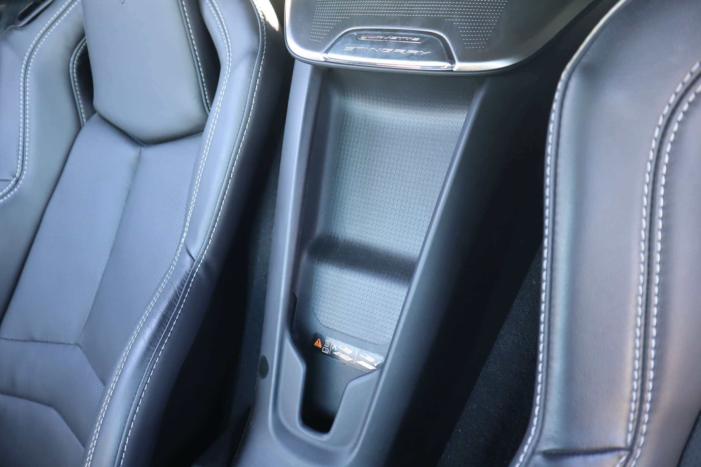 Used 2021 Chevrolet Corvette Stingray Preferred Cpe w/ 2LT image 32