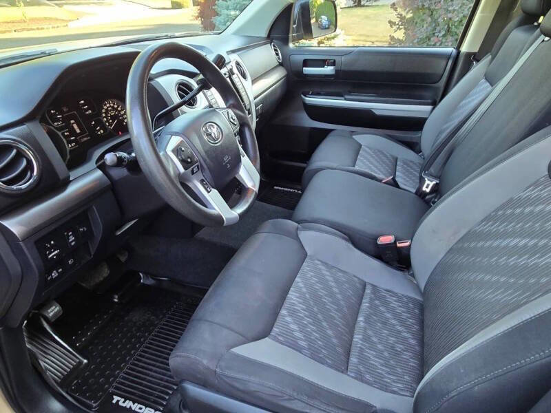 Used 2018 Toyota Tundra SR5 image 6