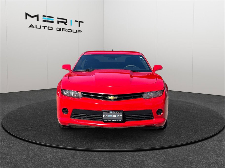 Used 2015 Chevrolet Camaro LS RWD image 3