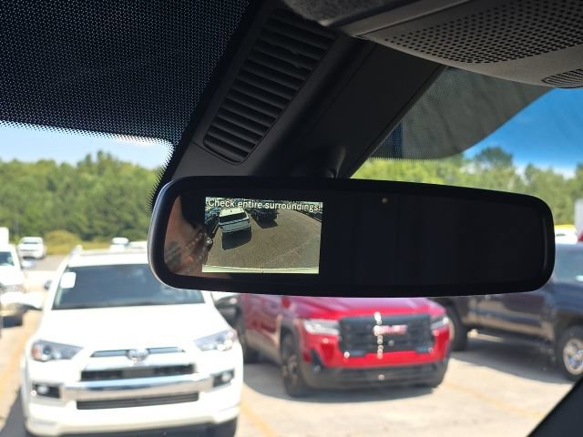 Used 2025 Mercedes-Benz Sprinter 2500 image 24