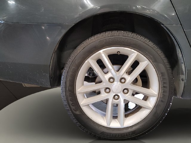 Used 2013 Chevrolet Impala LTZ FWD image 33