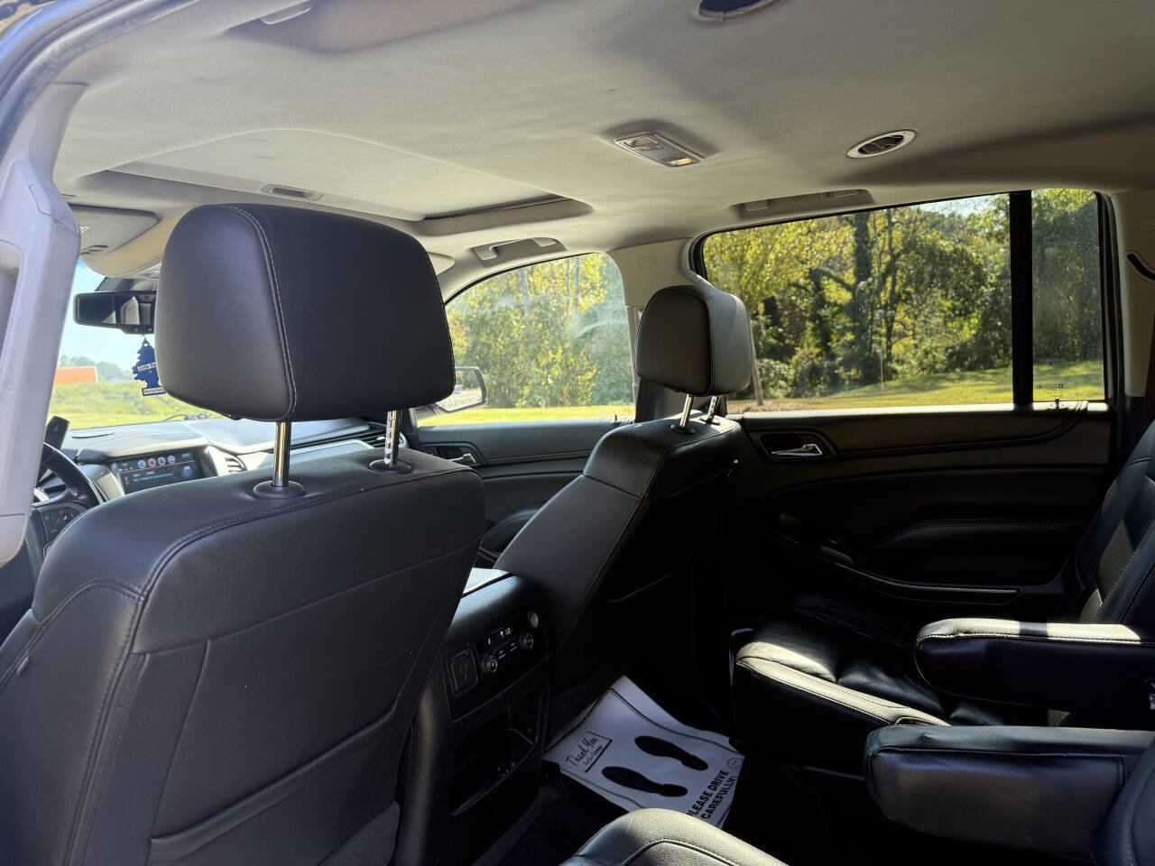 Used 2018 Chevrolet Suburban LT AWD/4WD image 7