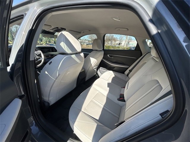 Used 2023 Hyundai Sonata SEL image 12