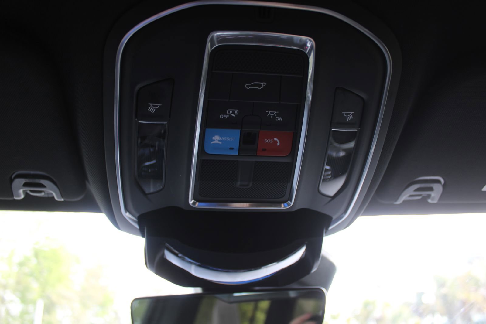 Used 2022 Jeep Wagoneer Series III w/ Rear Seat Video Group 1 image 56