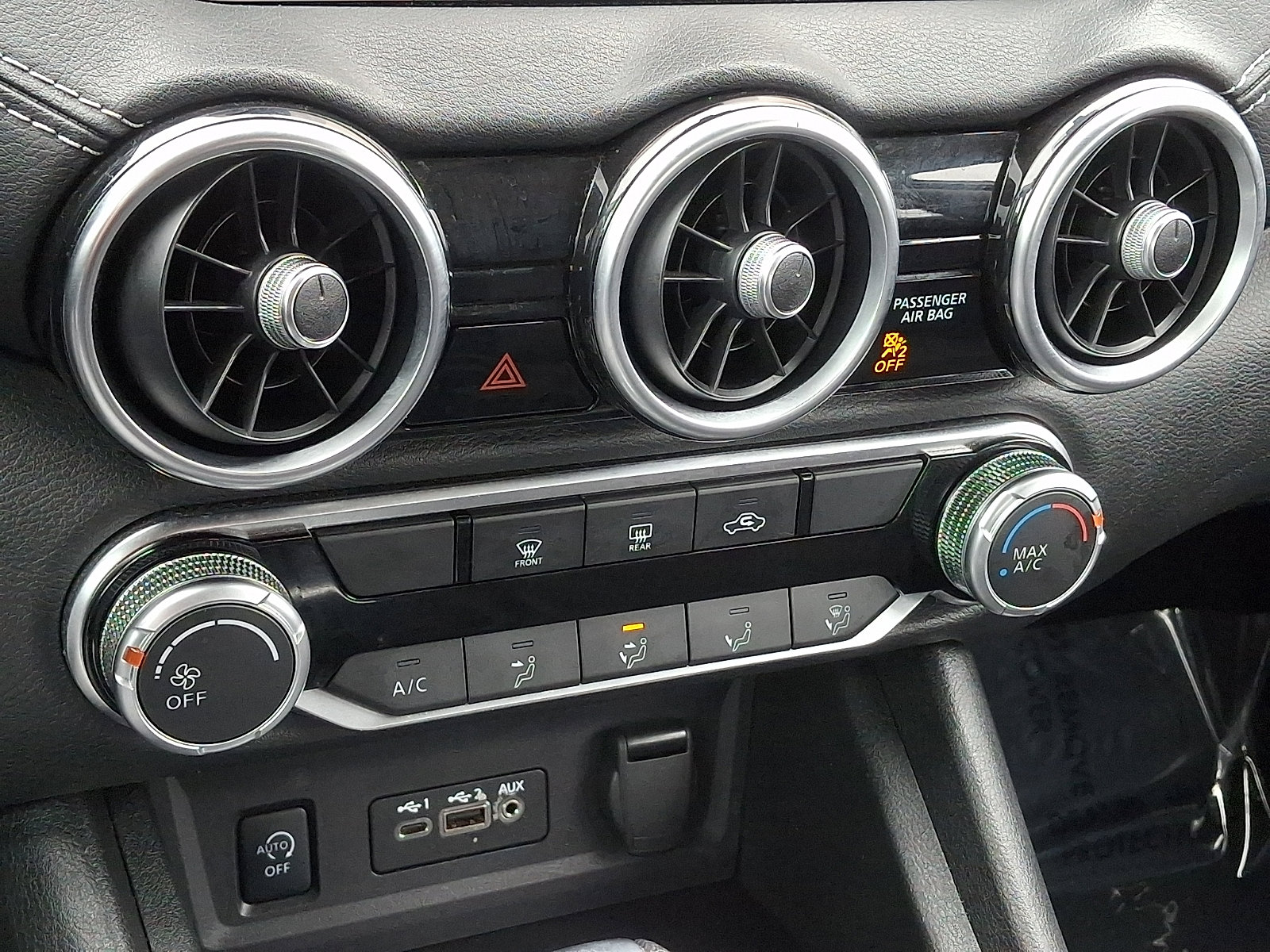 Used 2024 Nissan Sentra SV image 15