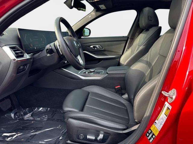 Used 2023 BMW 330i xDrive Sedan AWD/4WD image 17