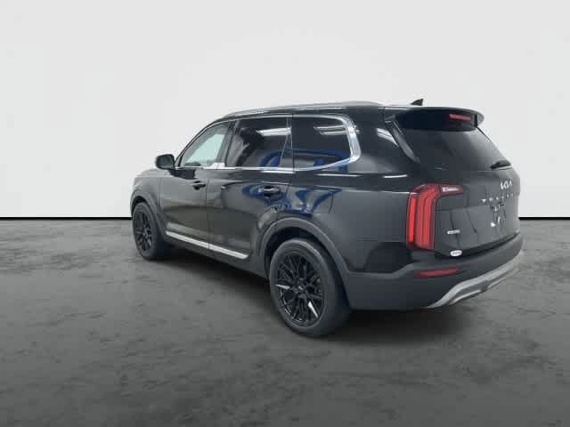 Used 2022 Kia Telluride EX w/ EX Premium Package AWD/4WD image 2