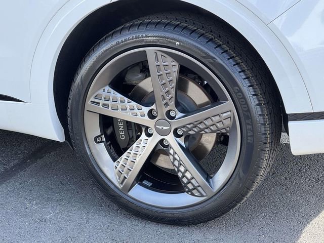 Used 2023 Genesis GV70 2.5T Sport Prestige w/ Sport Prestige Package image 5