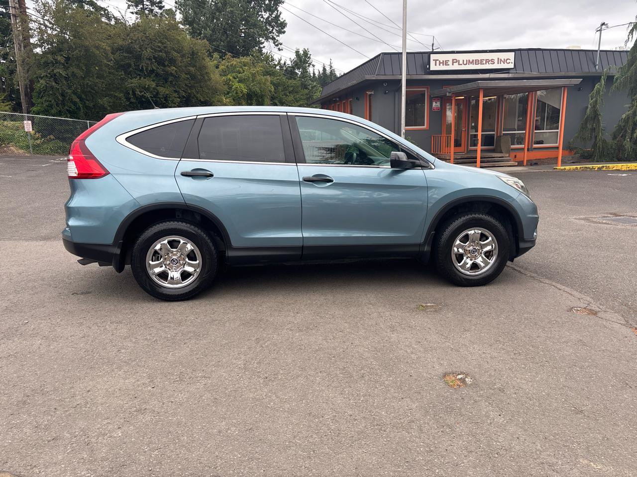Used 2015 Honda CR-V LX image 3