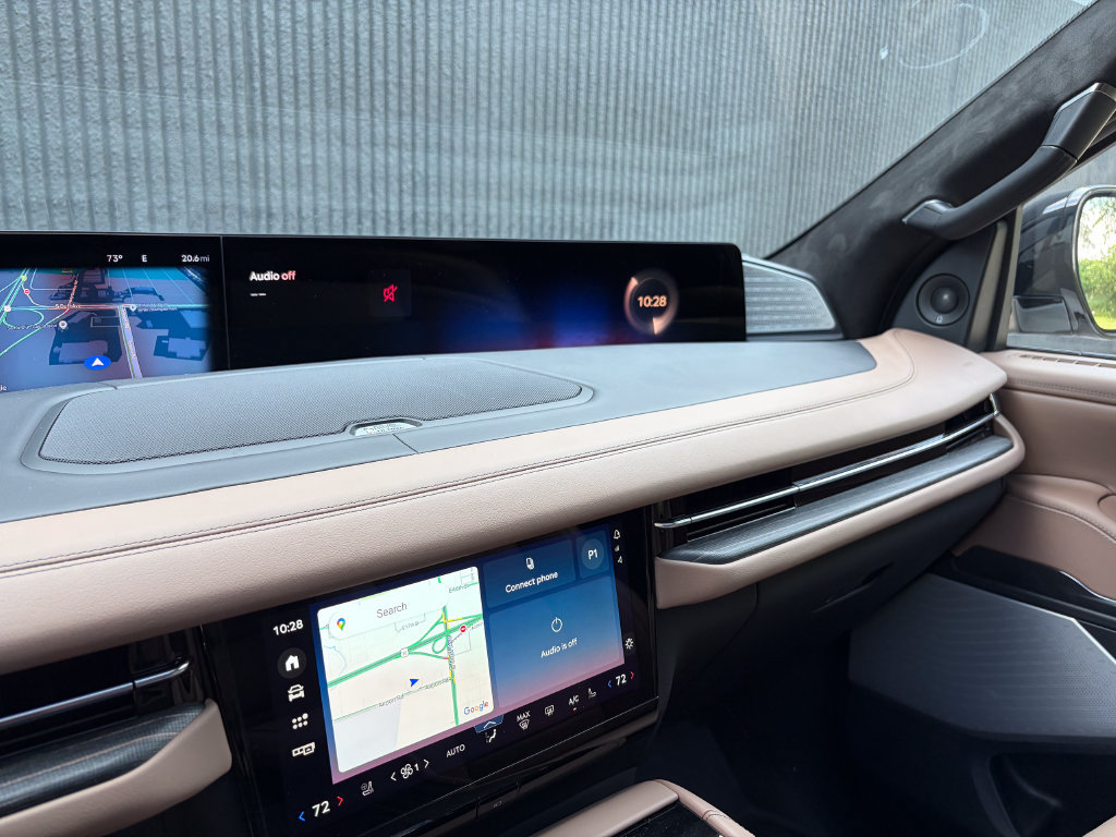 New 2027 Lincoln Navigator Black Label AWD/4WD image 50