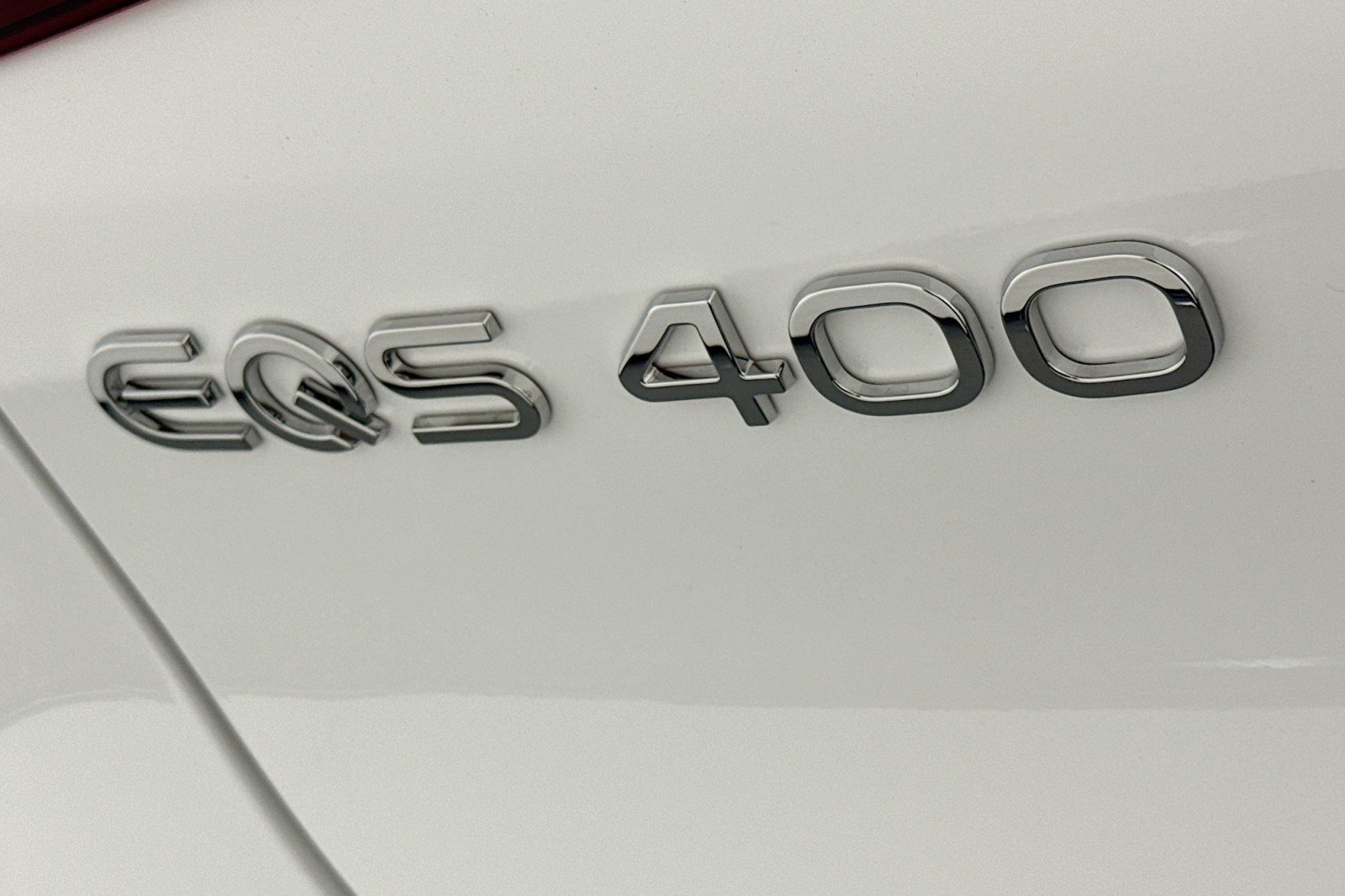 New 2026 Mercedes-Benz EQS 400 4MATIC SUV image 9