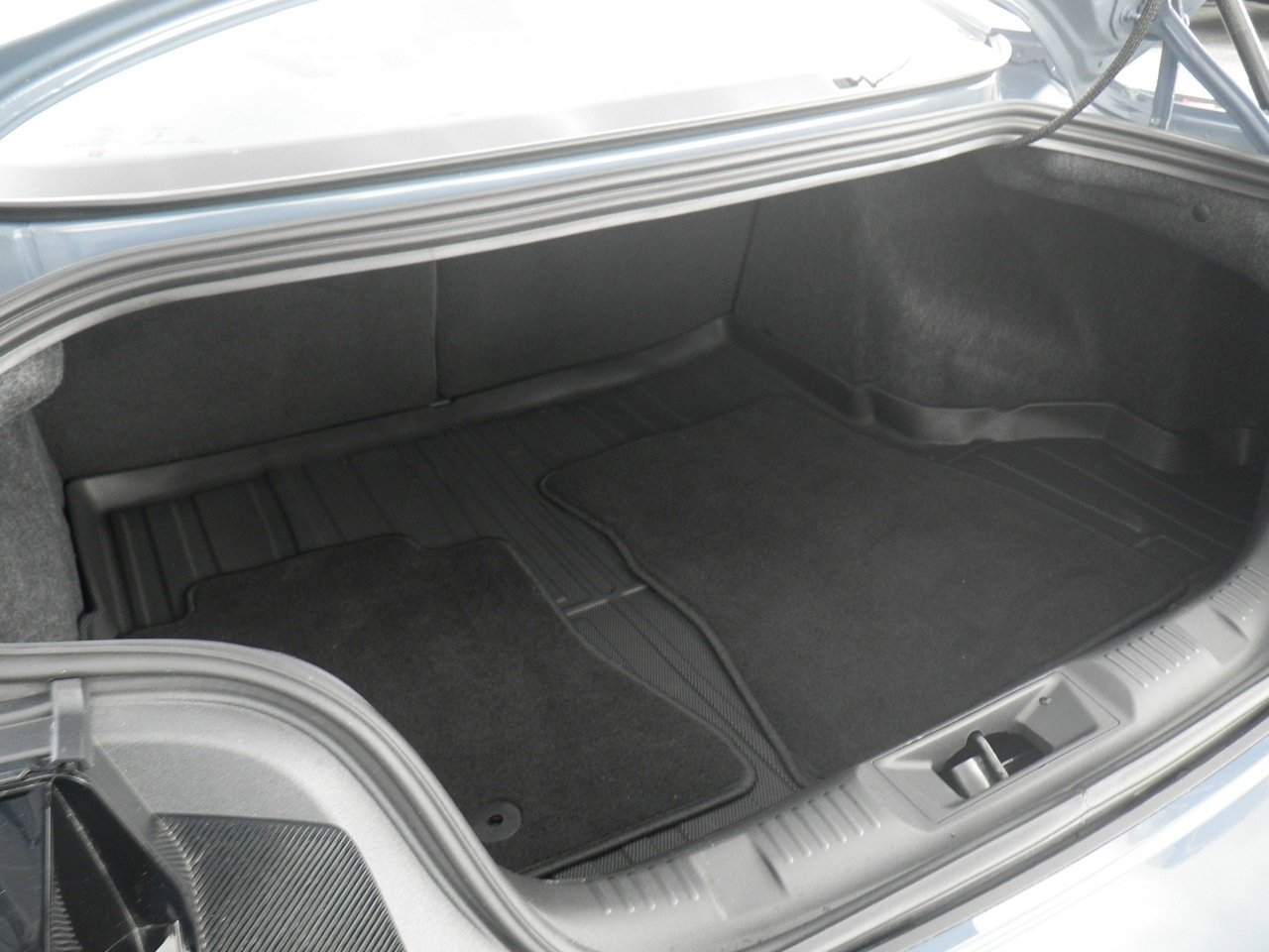 Used 2025 Ford Mustang Premium image 21