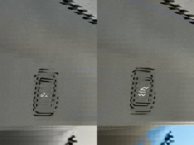 New 2026 Cadillac Escalade IQ Luxury 2 image 10