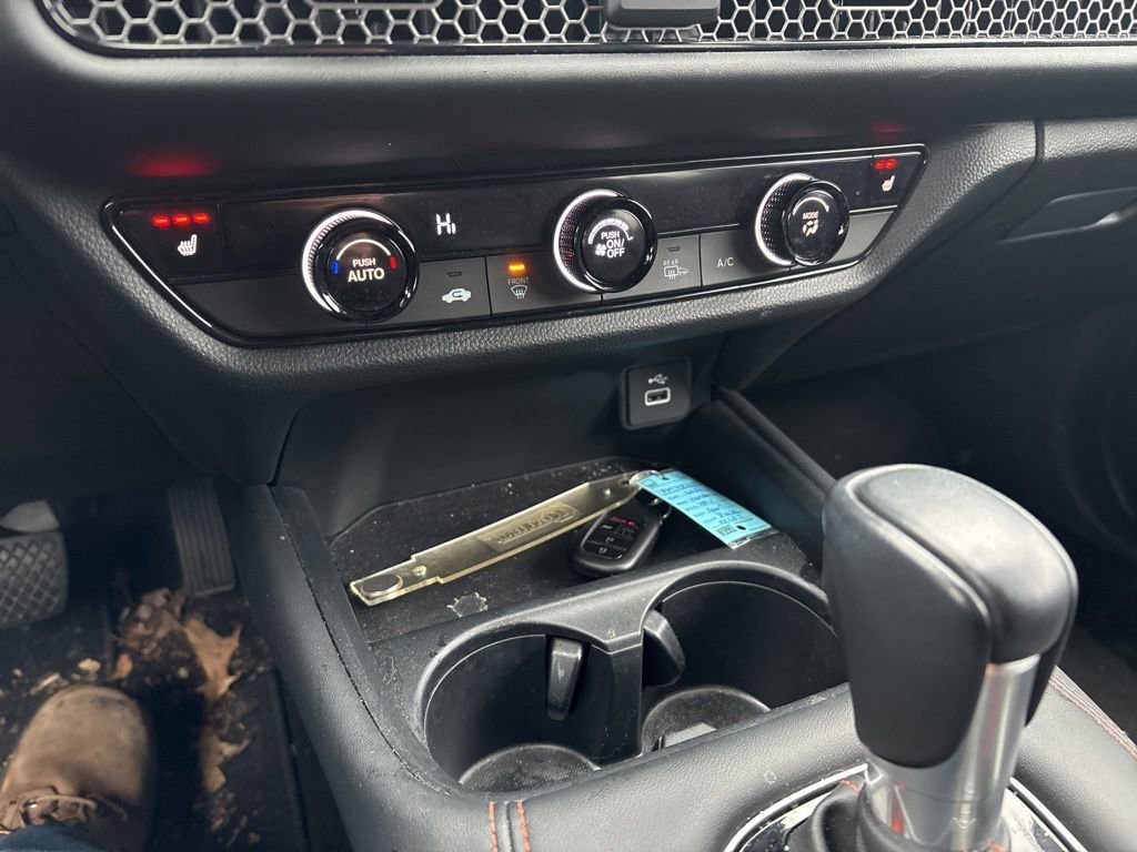 Used 2023 Honda HR-V Sport image 25
