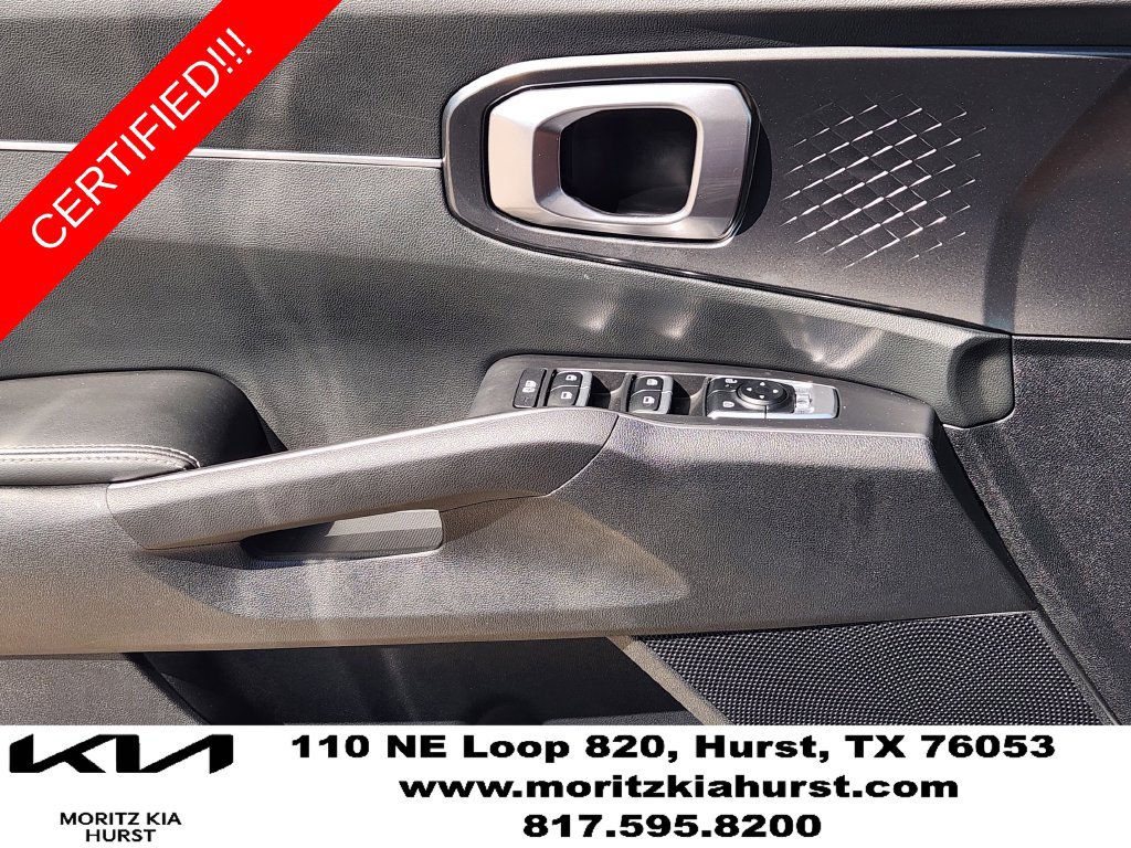 Certified 2025 Kia Sorento S w/ Panoramic Sunroof Package FWD image 24