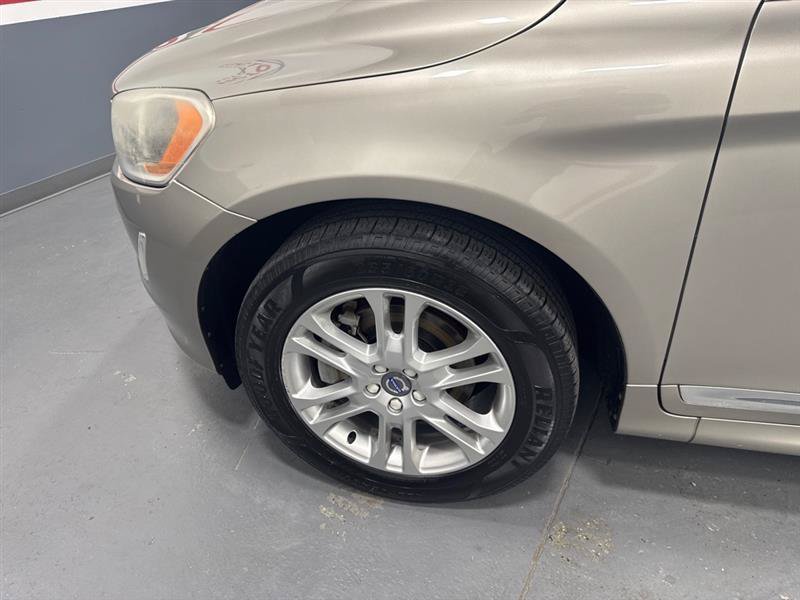 Used 2016 Volvo XC60 T5 Premier FWD image 10