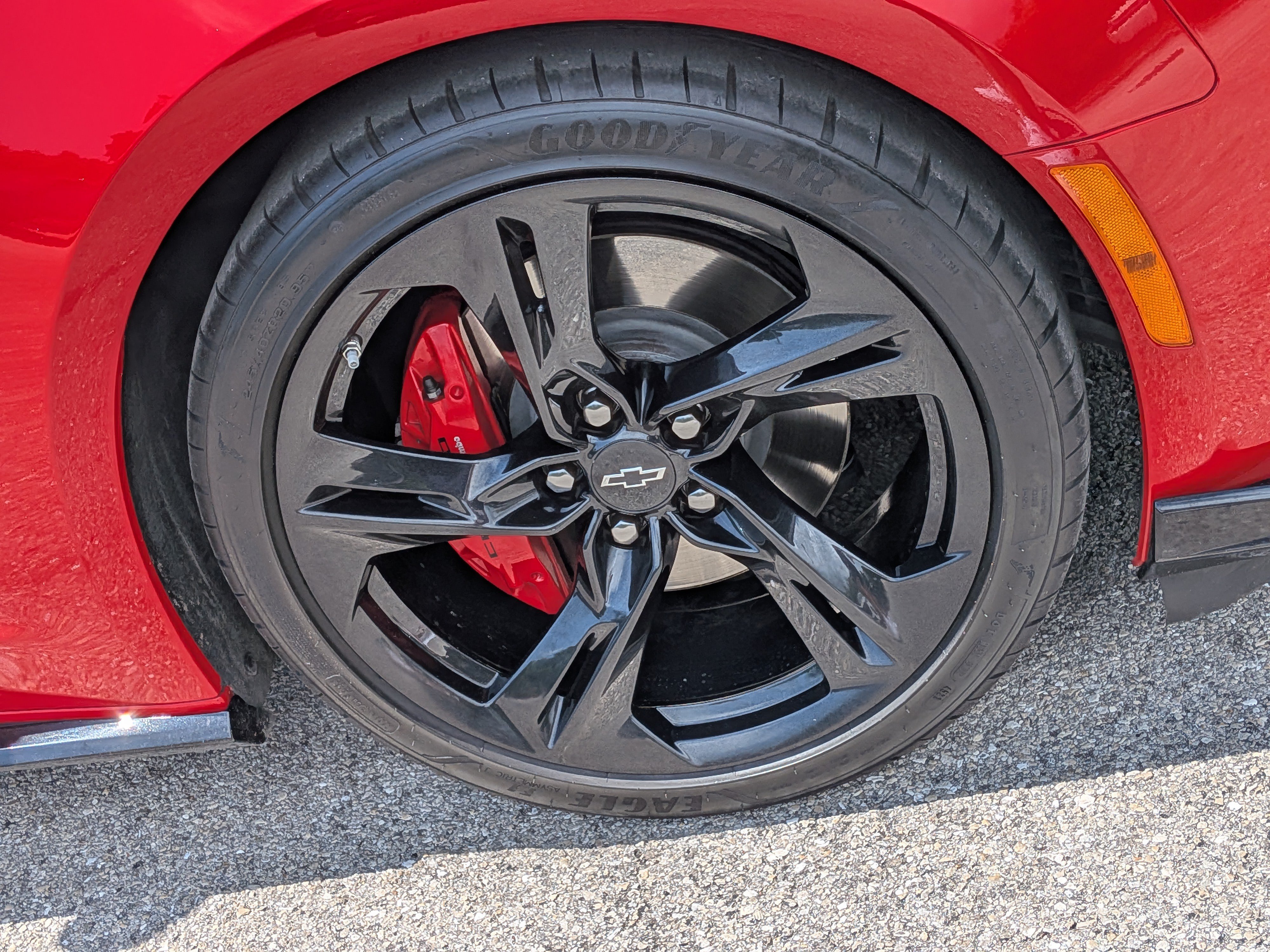 Used 2022 Chevrolet Camaro SS RWD image 11