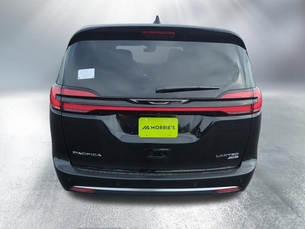 New 2027 Chrysler Pacifica Limited AWD/4WD image 5