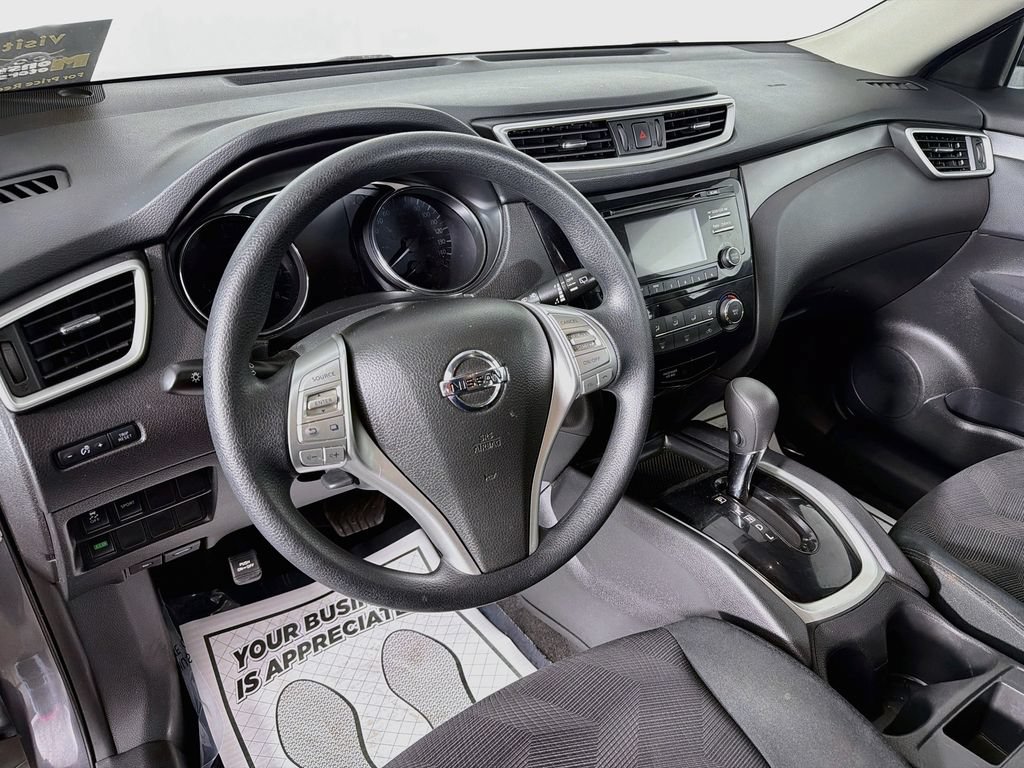 Used 2016 Nissan Rogue S FWD image 9